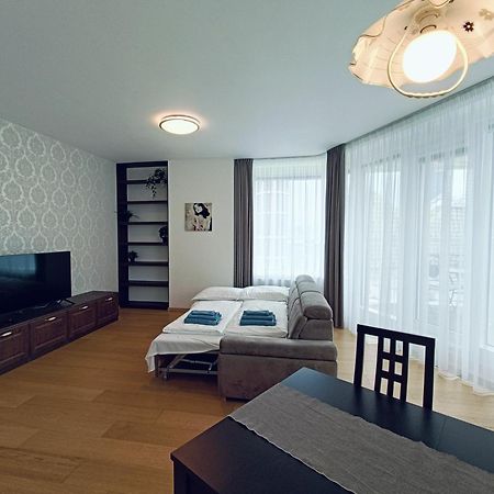 Sag Panorama City Apartment 3 Rooms Free Parking Free Wifi Bratislava Extérieur photo